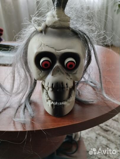 Заводная игрушка