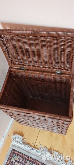 Корзина плетеная с крышкой