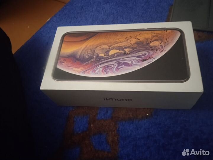 Коробка для телефона