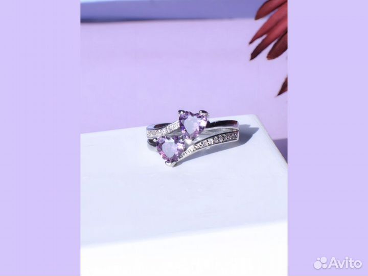 Кольцо двойное с сердцем