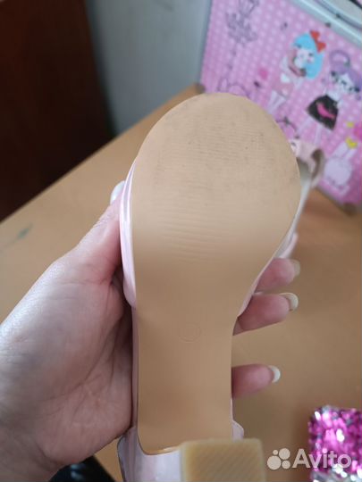 Босоножки, клатч