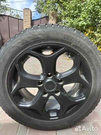 Hankook Winter I'Pike 205/55 R16