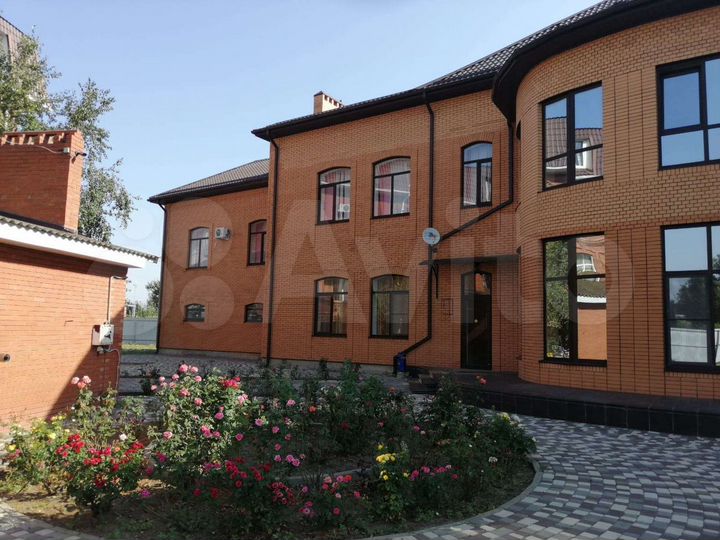 Офис, 1500 м²