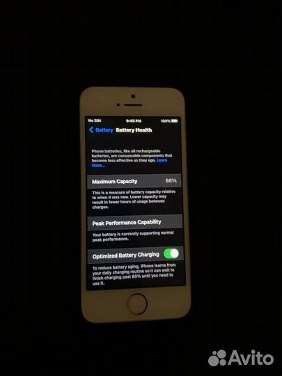 Телефон iPhone se 2016