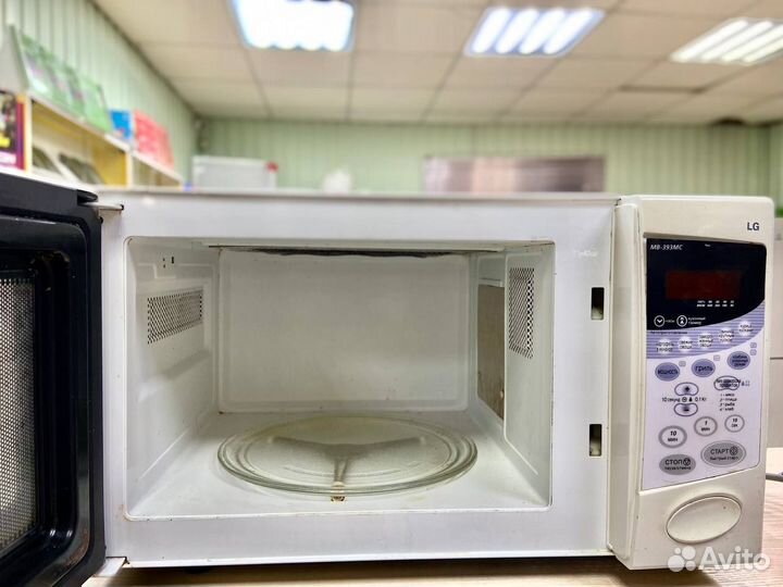 Микроволновая печь LG MB-393MC
