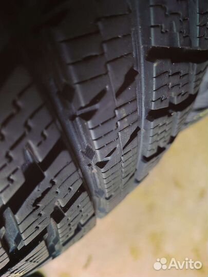 Nokian Tyres WR SUV 3 235/55 R18 104H