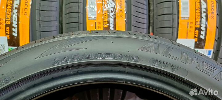 Pace Alventi 245/40 R18