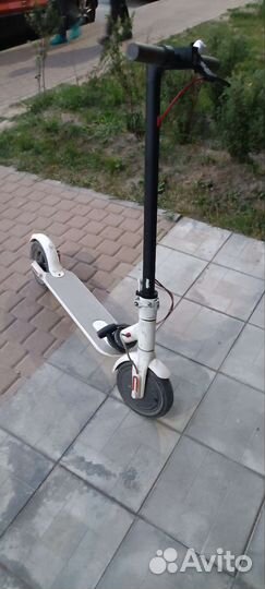 Самокат взрослый электрический бу