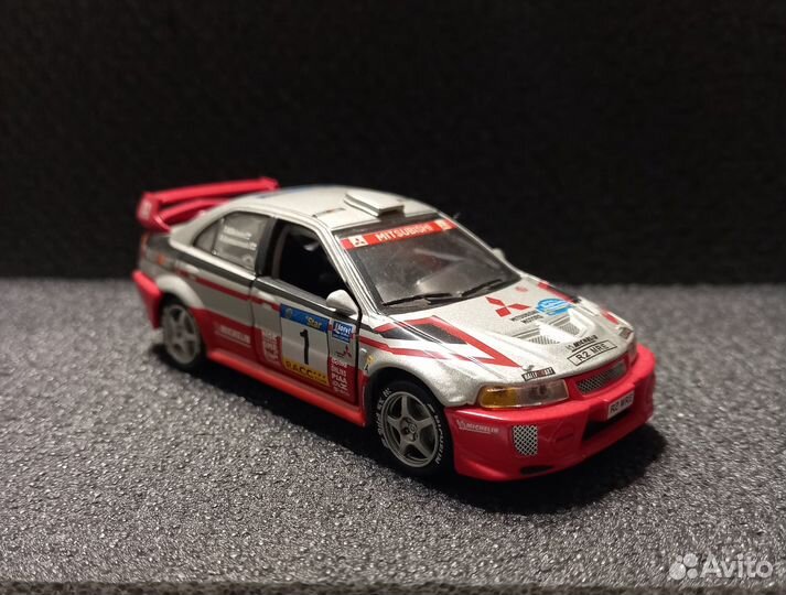 Subaru, Mitsubishi, Модели 1/43