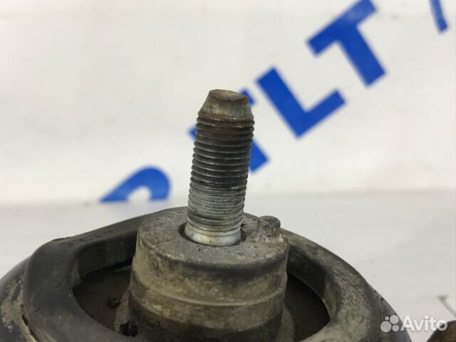 Опора двигателя правая KIA sorento 2 2.4 ат