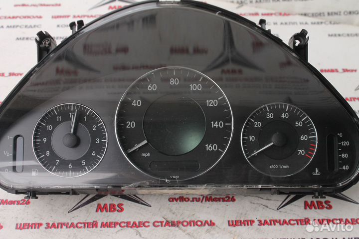 Щиток приборов w211 Мерседес черный мили