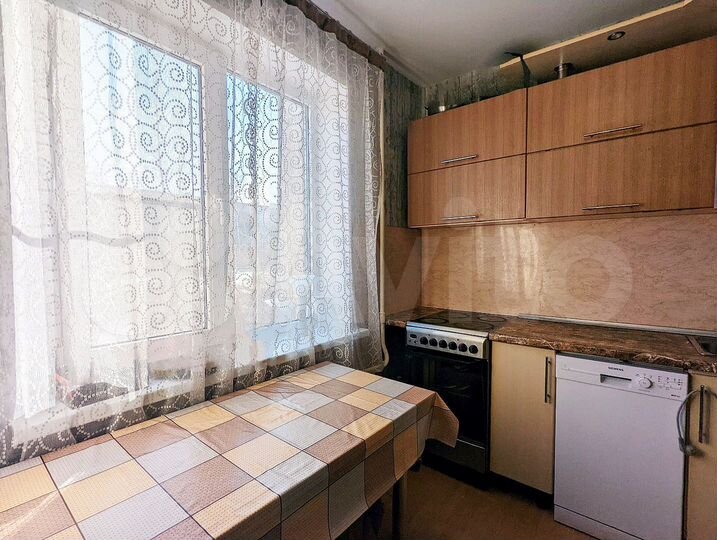 2-к. квартира, 58,8 м², 1/9 эт.