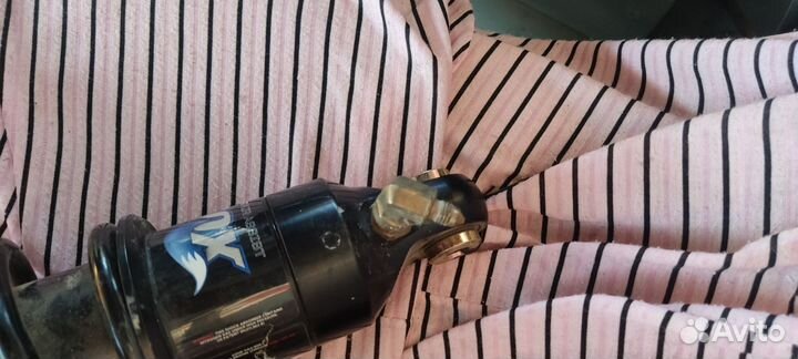 Амортизатор на мотоцикл