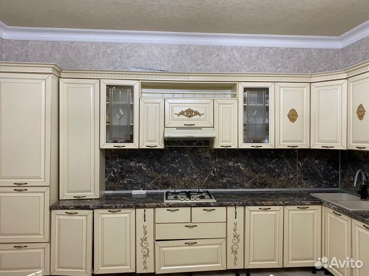 Кухонный гарнитур