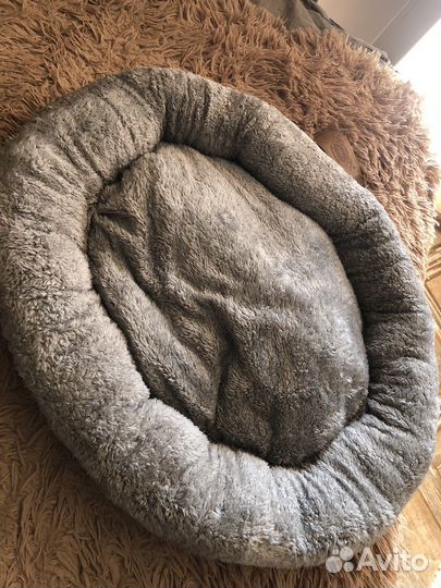 Лежанка для кошек меховая 50 см