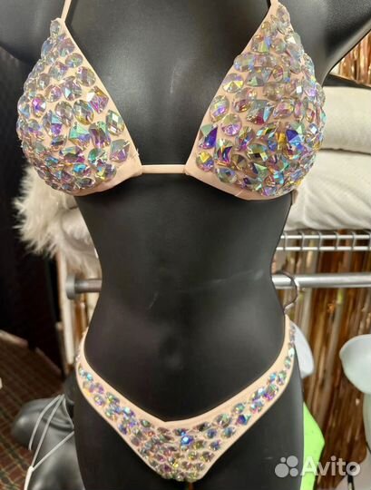 Купальник в стразах