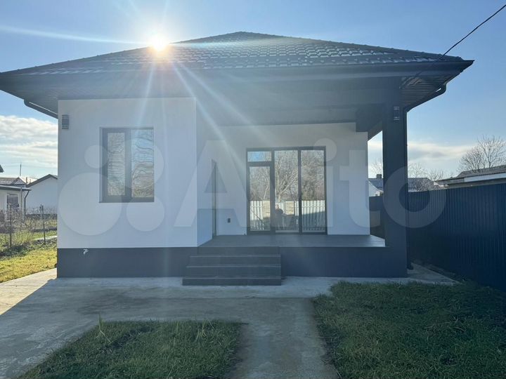 Дом 85 м² на участке 5 сот.