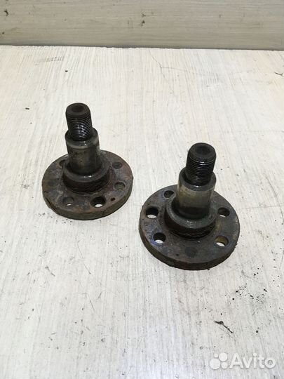 Цапфа задняя Skoda Fabia 2