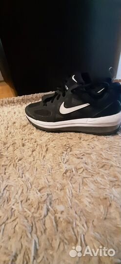 Кроссовки nike