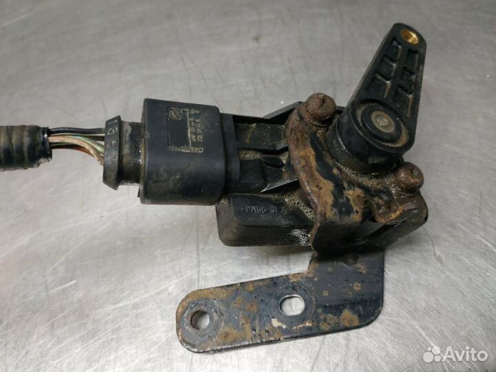 Датчик положения кузова Nissan Murano Z50 VQ35DE