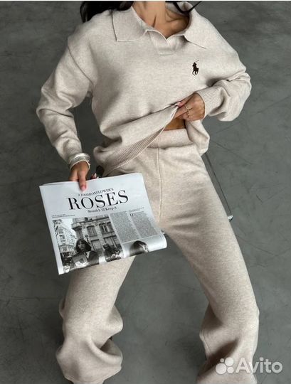 Стильный тёплый трикотажный костюм кашемировый