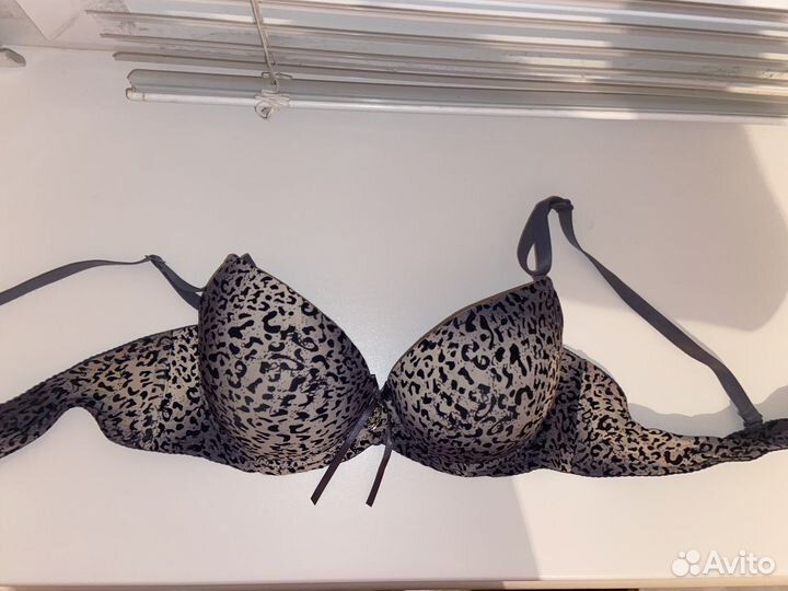 Бюстгальтер