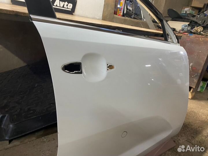 Дверь Передняя Правая Kia Sportage 3