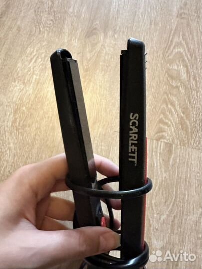 Утюжок для волос scarlett