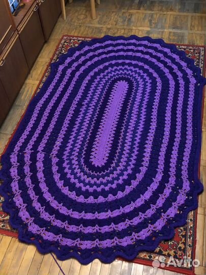 Ковер ручной работы вязанный цвет на выбор