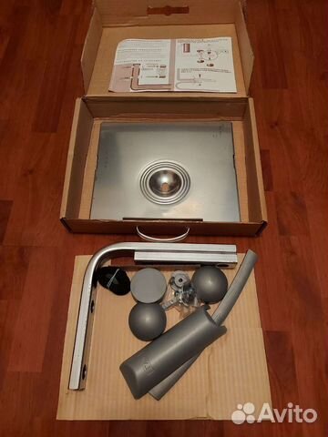 Кронштейн под телевизор новый