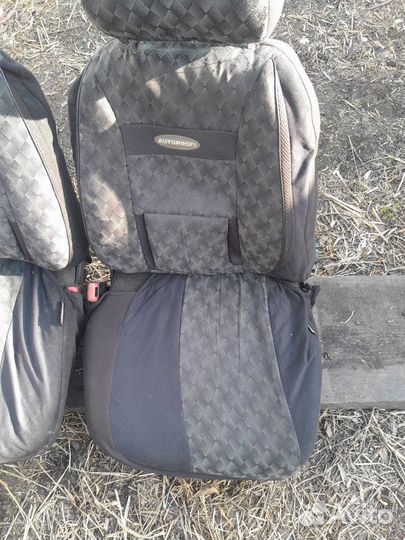 Сидения ваз 2110