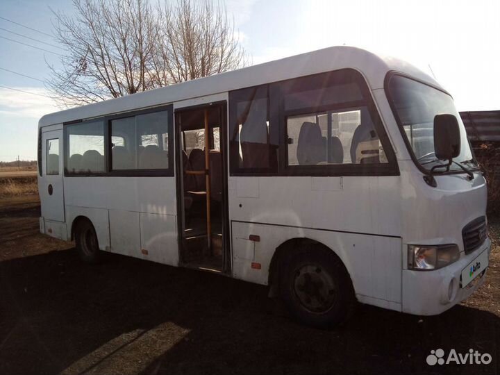 Междугородний / Пригородный автобус Hyundai County, 2011