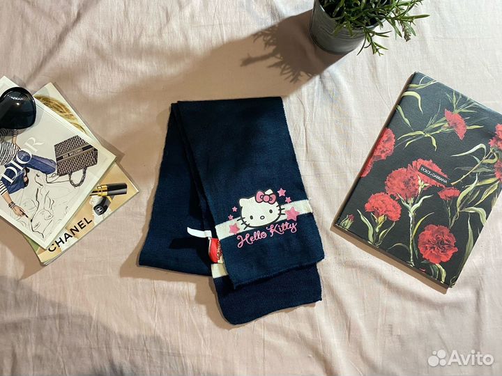 Шарф Hello Kitty (состав: 100 милость)