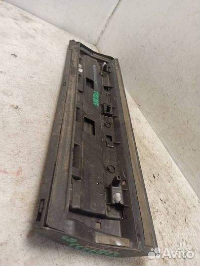 Накладка двери задней левой