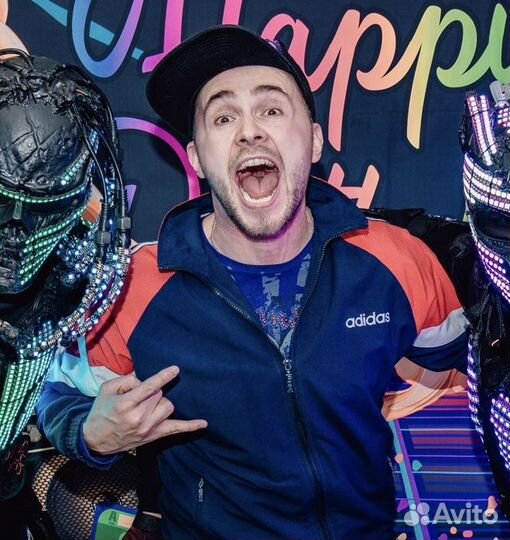 Ведущий Тамада