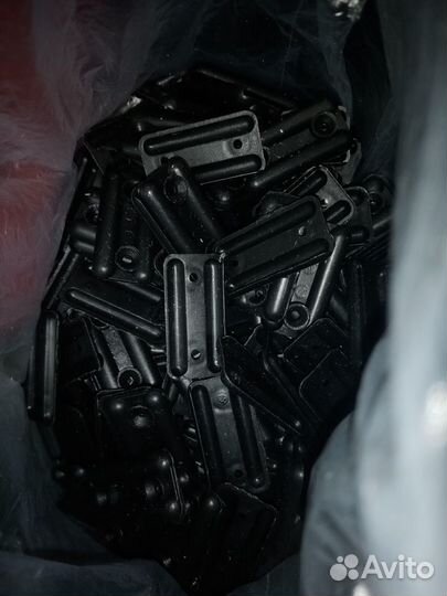 Подпятники мебельный