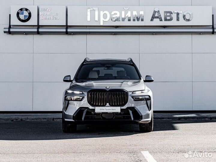 BMW X7 3.0 AT, 2024