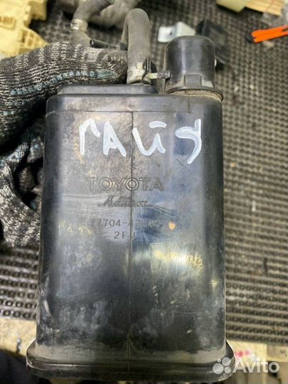 Фильтр паров топлива Toyota Gaia ACM10G 1AZ-FSE