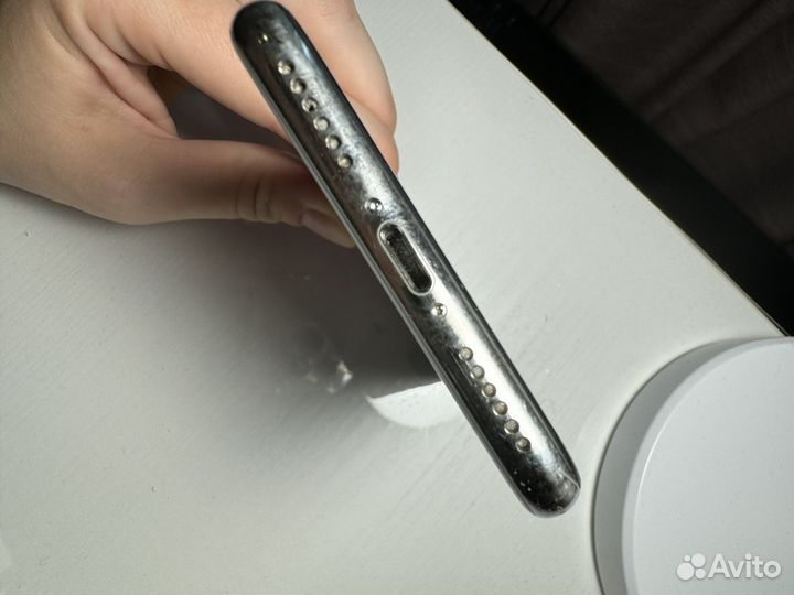 iPhone X, 64 ГБ