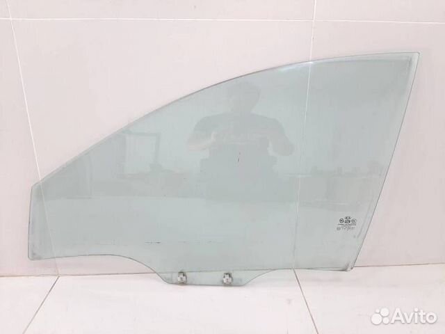 Стекло двери передней левой Kia Rio 2 JB 2005-2011