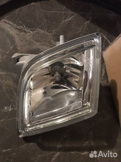 Противотуманная фара Mazda 6 gh