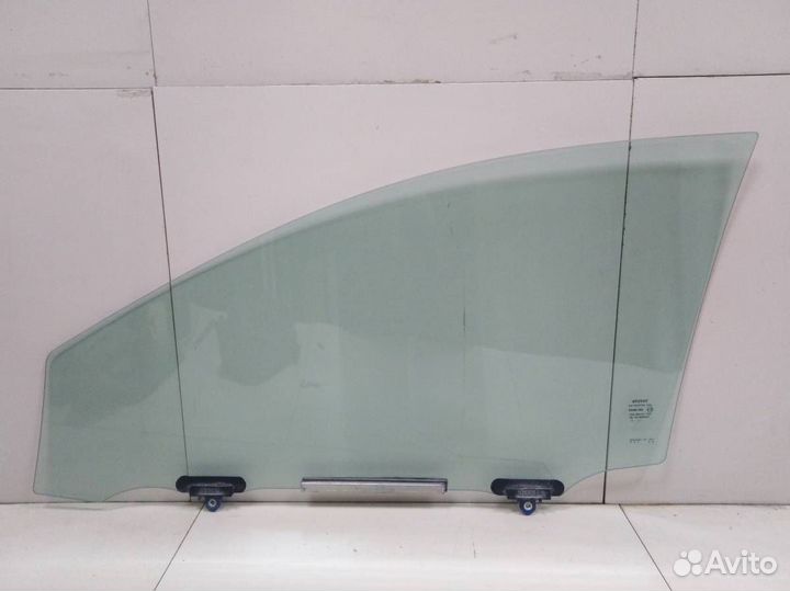 Стекло двери передней правой Toyota Auris E180 201