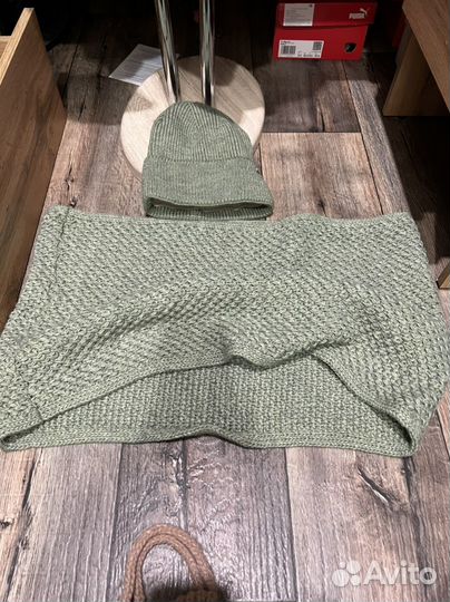 Комплект шапка и шарф / снуд