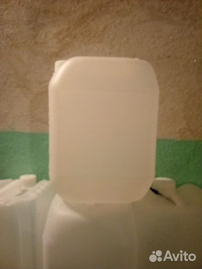 Канистры пластиковые,пищевые 10 литров