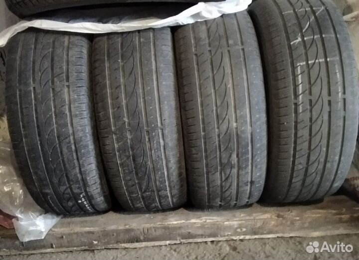 Powertrac SnowStar 235/55 R18