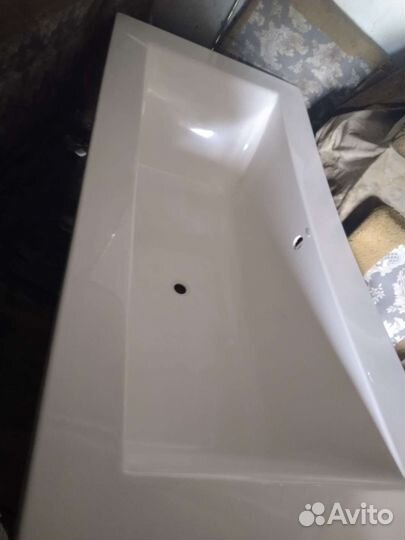 Ванна новая литой мрамор
