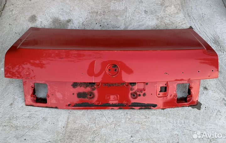 Крышка багажника Volkswagen Passat b3