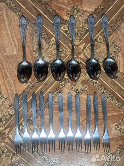 Столовы приборы