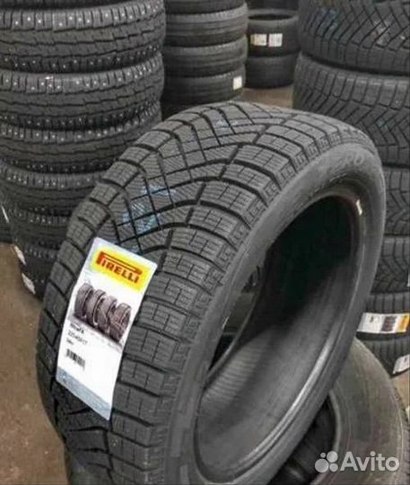 Pirelli Ice Zero FR 225/45 R17