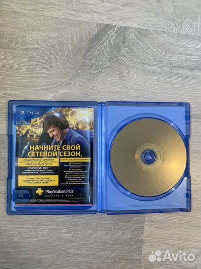 Диск на PS4 FIFA 19